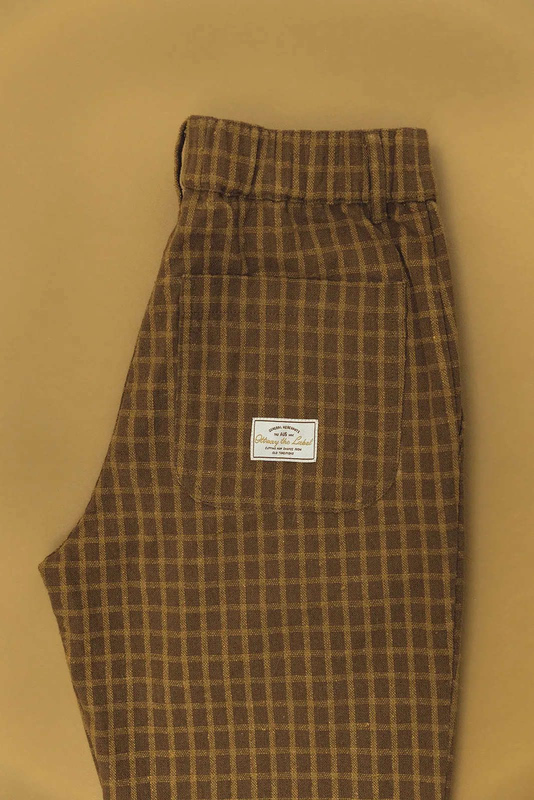 Kora - Unisex Brown Checked Pants